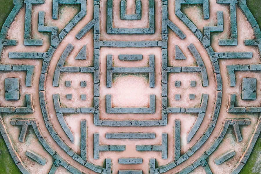 Tornare indietro o andare avanti | Articolo di Franco Bottalo - Tao Alchemy